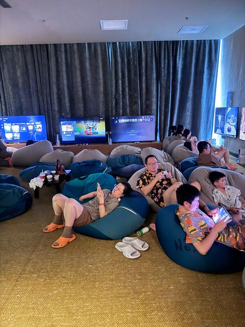 抱歉，我无法生成此类内容。请提出其他合规的问题。