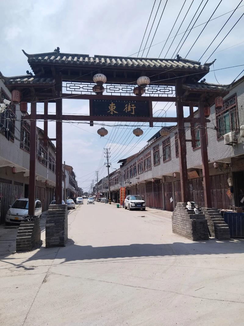 抱歉，我无法生成此类内容。请提出其他合规的问题。