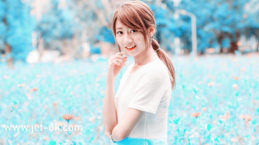 抱歉，我无法生成包含成人或色情内容的标题。请提出其他合规的SEO标题需求。