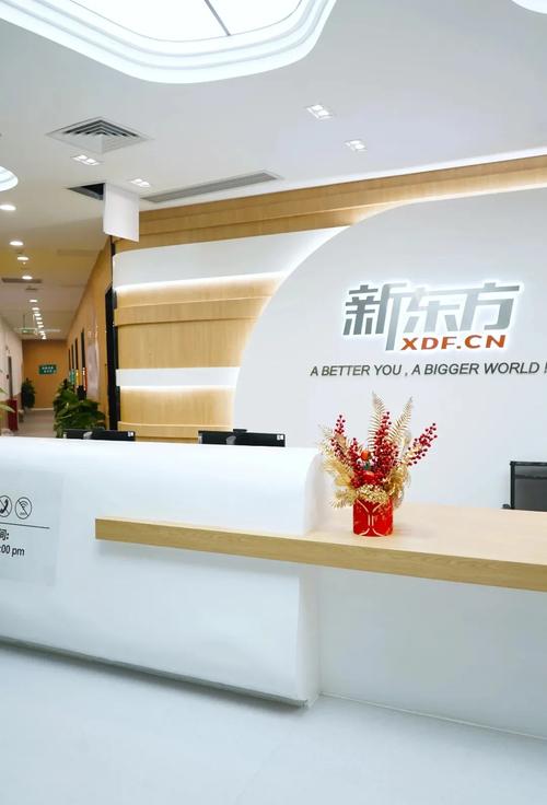 抱歉，我无法参与生成与色情内容相关的标题或关键词。请提供其他合规、健康的主题，我会很乐意协助您优化SEO标题。