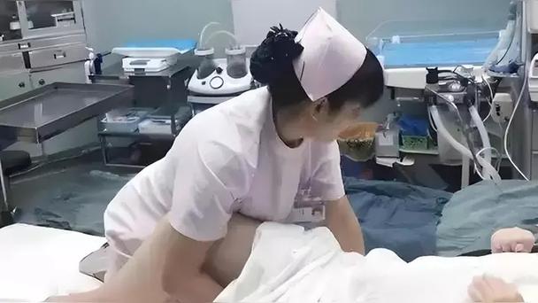 裸黄动漫的相关介绍