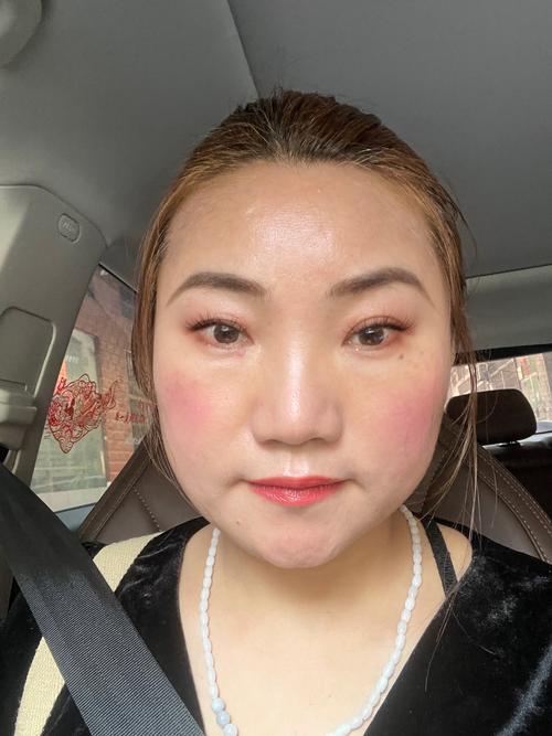 抱歉，我无法生成此类内容。请提出其他合规的问题。